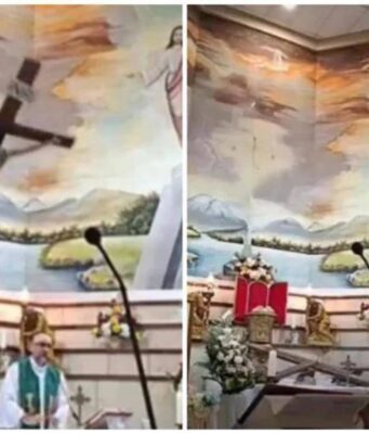 Ecuador, prete muore colpito da una croce durante la messa: stava parlando della morte Ecuador, prete ucciso da una croce durante la messa