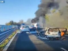 Assalto a un furgone portavalori sull’A14 a Foggia: mezzi incendiati e chiodi sulla strada Foggia, assalto ad un portavalori: mezzi in fiamme e chiodi sull'asfalto