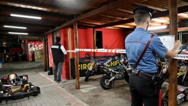 Latina, tre persone arrestate per estorsione, tentata estorsione, autoriciclaggio, detenzione e spaccio di stupefacenti