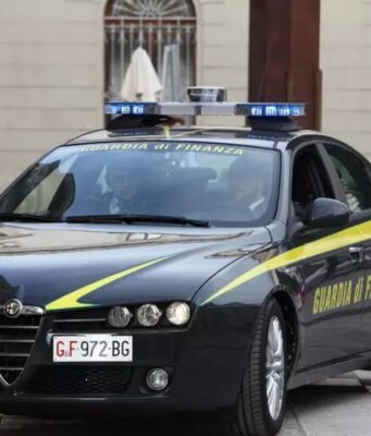Traffico di cocaina, 15 arresti a Rimini: sequestri per oltre 16 milioni di euro Rimini, 15 arresti per traffico di cocaina