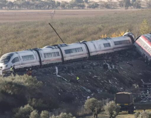 Incidente ferroviario in Spagna, sale il bilancio delle vittime a Urda: le ultime notizie Incidente ferroviario in Spagna, il bilancio provvisorio è di 74 morti