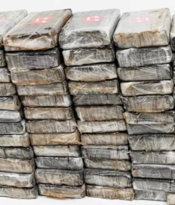 Genova, sequestrati 128 chili di cocaina nel porto di Pra’: quattro arresti Genova, sequestrati 128kg di cocaina: quattro arresti