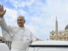 Papa Leone XIV ricoverato al Gemelli, operazione al polmone: una settimana di stop, cosa sappiamo Papa Leone XIV ricoverato al Gemelli per operazione a un nodulo al polmone