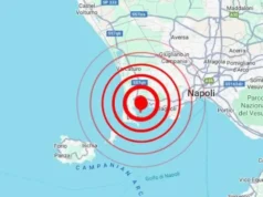 Terremoto ai Campi Flegrei, scossa di magnitudo 2.8 nella notte: epicentro a pochi chilometri da Bacoli Mappa dell'epicentro del terremoto di magnitudo 2.8 ai Campi Flegrei vicino a Bacoli